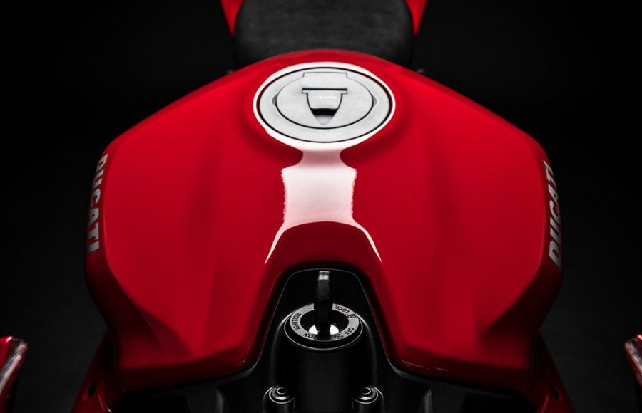 Panigale V2