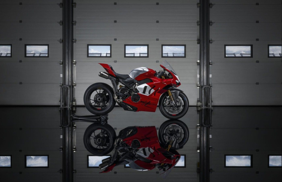 Panigale V4 R