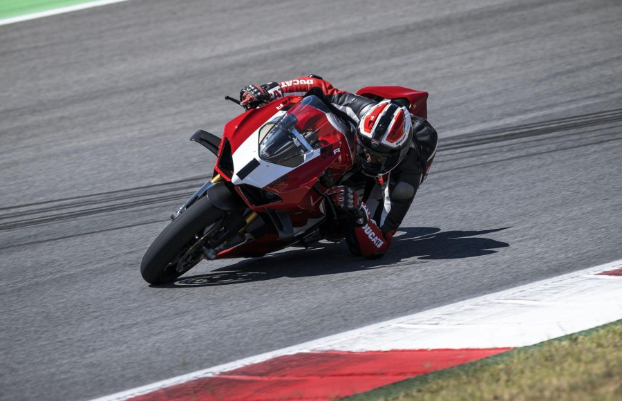 Panigale V4 R