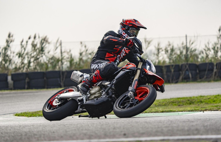 Hypermotard 698 Mono RVE