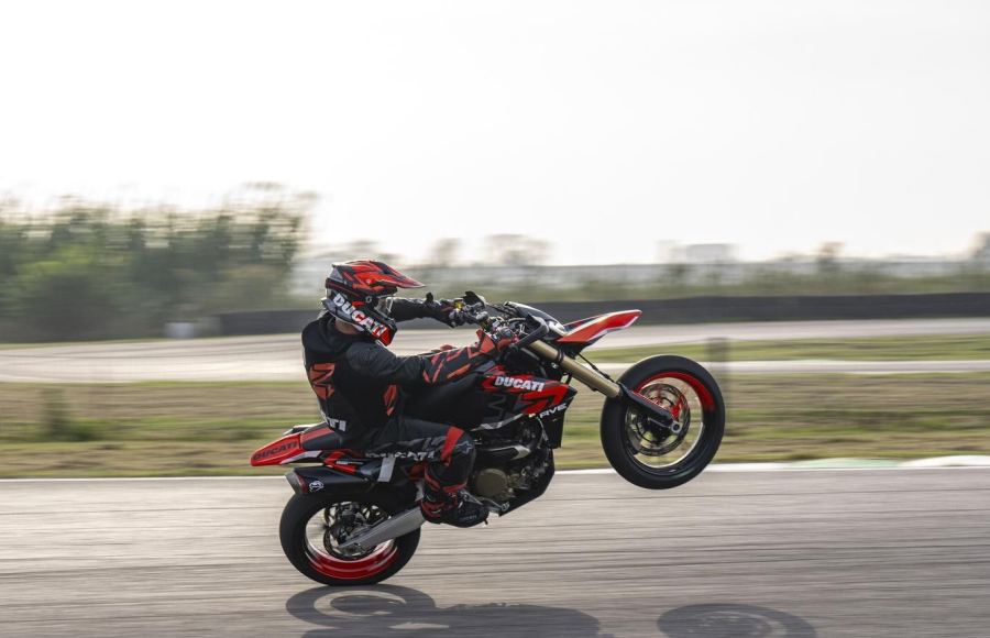 Hypermotard 698 Mono RVE