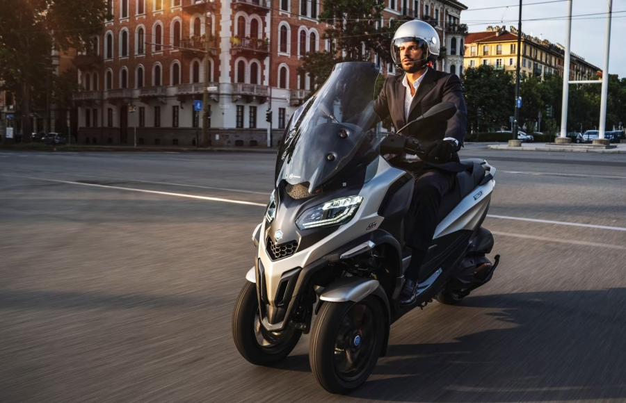 Piaggio MP3 Exclusive 530