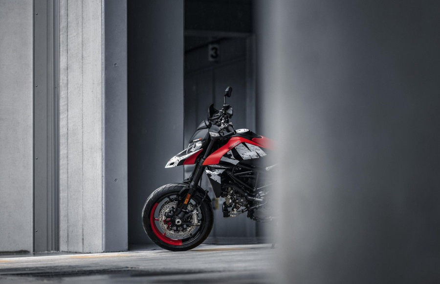 Hypermotard 950 RVE