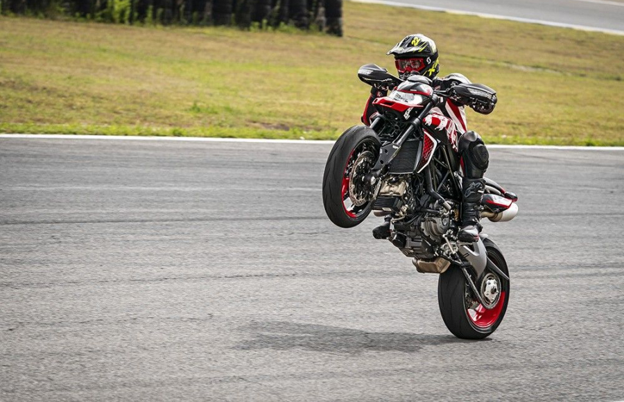 Hypermotard 950 RVE