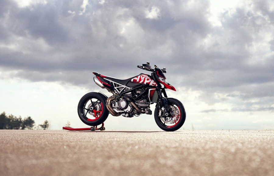 Hypermotard 950 RVE