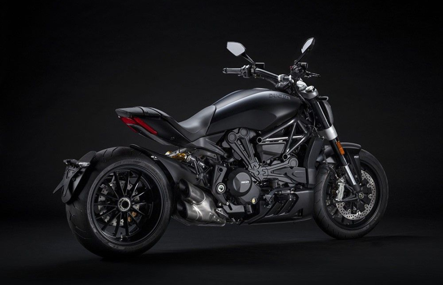 XDiavel Dark