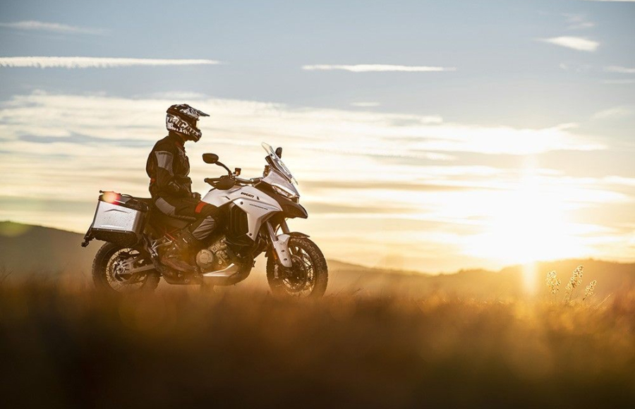 Multistrada V4 Rally