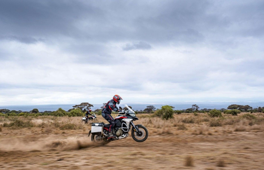 Multistrada V4 Rally