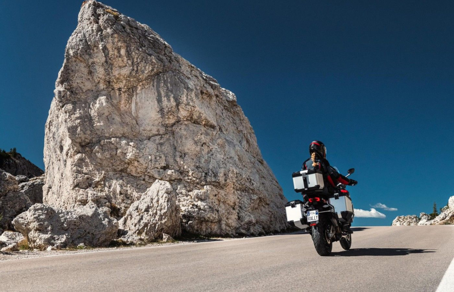 Multistrada V4 S Grand Tour