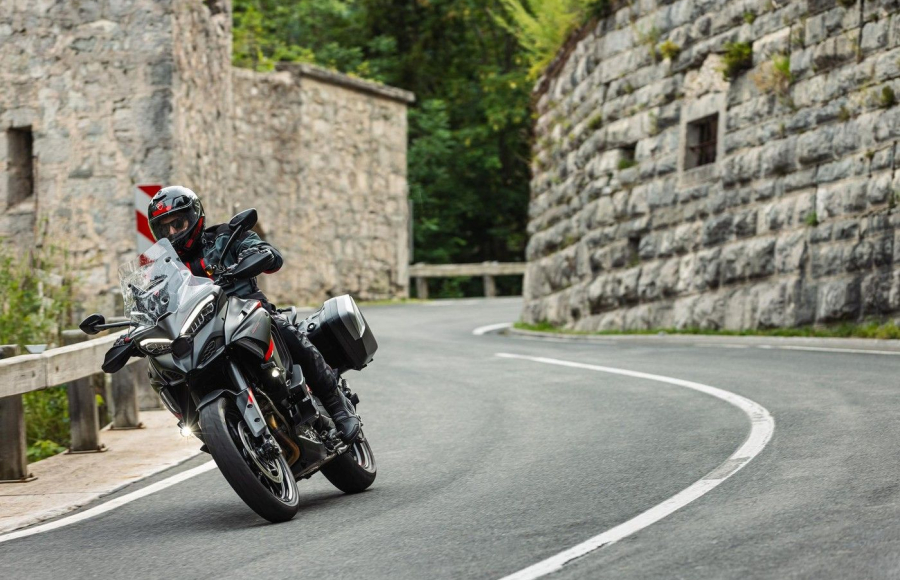 Multistrada V4 S Grand Tour