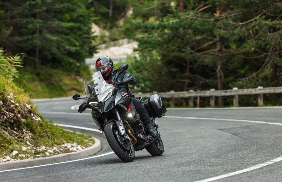 Multistrada V4 S Grand Tour