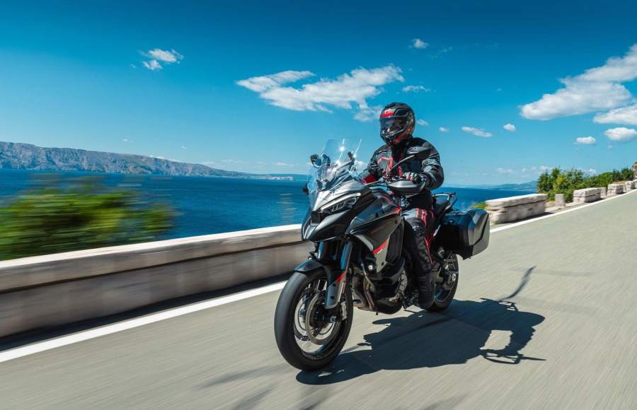 Multistrada V4 S Grand Tour