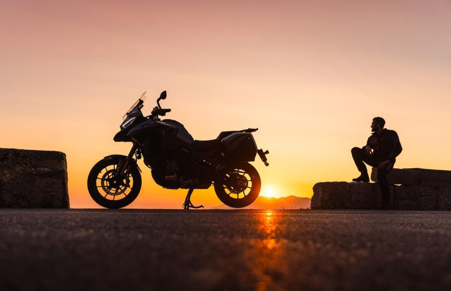 Multistrada V4 S Grand Tour