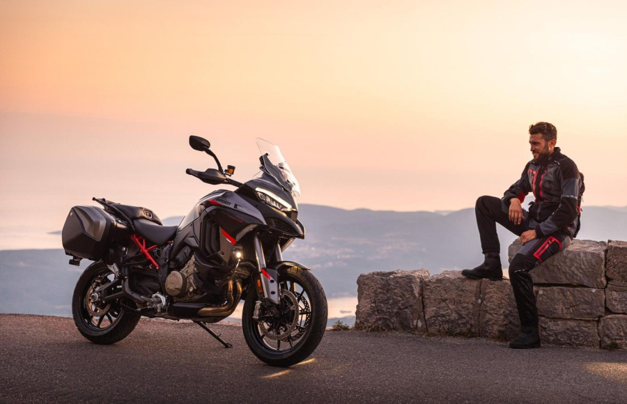 Multistrada V4 S Grand Tour