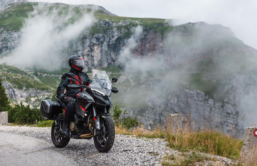 Multistrada V4 S Grand Tour