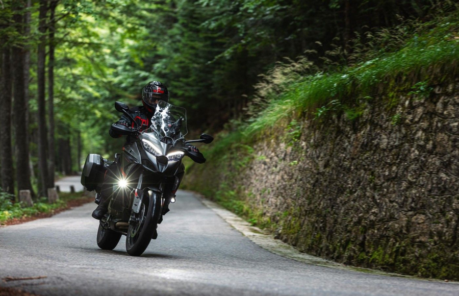 Multistrada V4 S Grand Tour