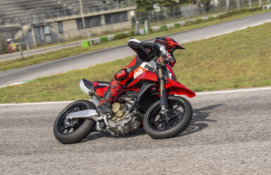 Hypermotard 698 Mono