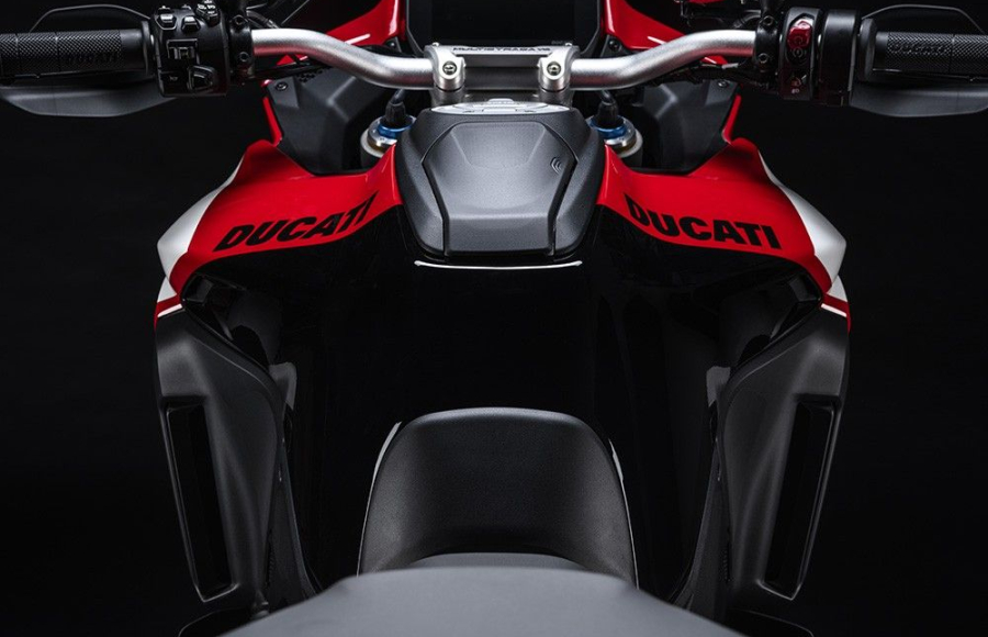 Multistrada V4 Pikes Peak