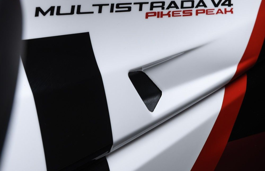 Multistrada V4 Pikes Peak