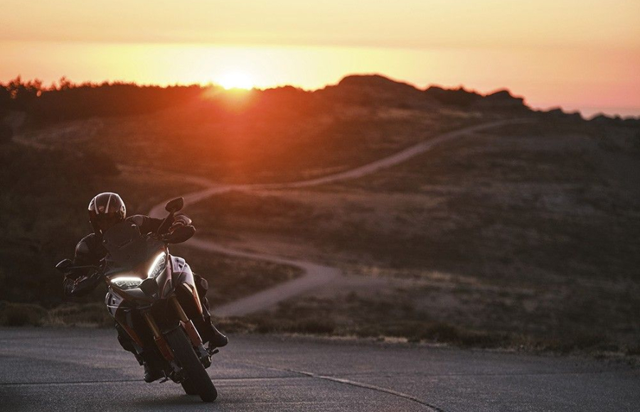 Multistrada V4 Pikes Peak