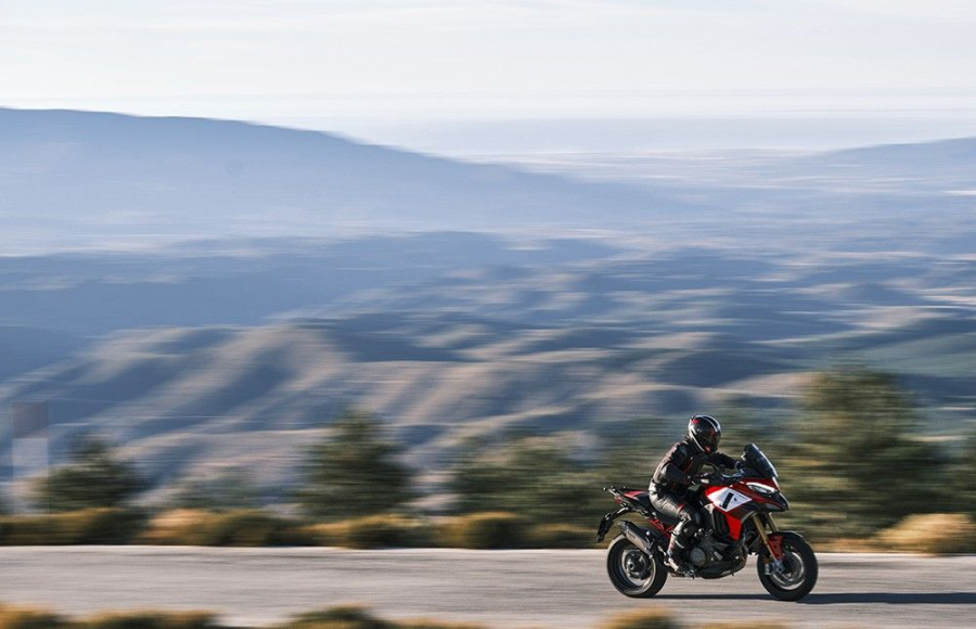 Multistrada V4 Pikes Peak