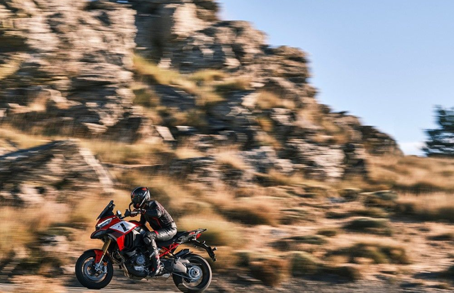 Multistrada V4 Pikes Peak