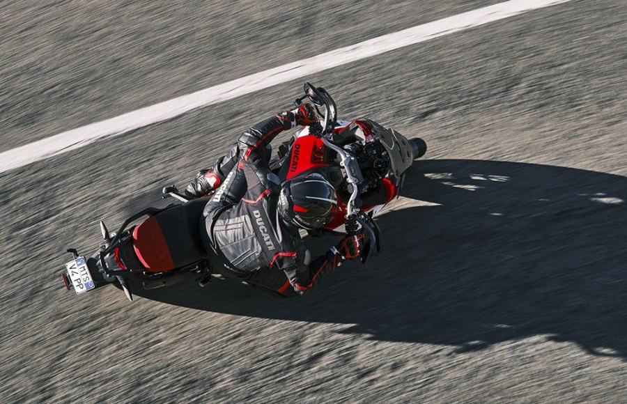 Multistrada V4 Pikes Peak