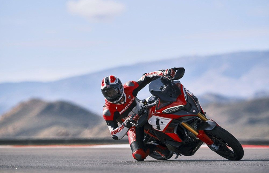 Multistrada V4 Pikes Peak