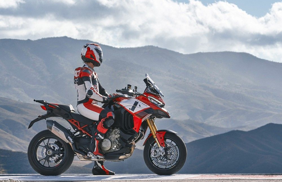 Multistrada V4 Pikes Peak