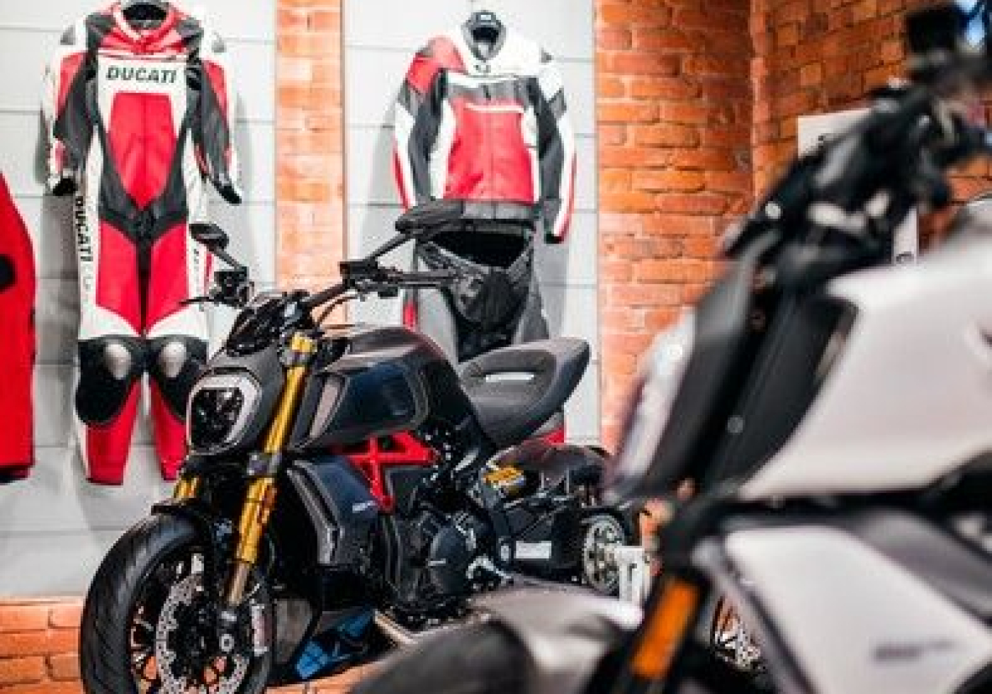 DUCATI TOUR 2025 Děčín - sobota 17.5.2025